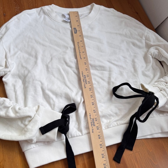 For the Republic White Sweatshirt with Black Ribbon Accents size large - Picture 4 of 8